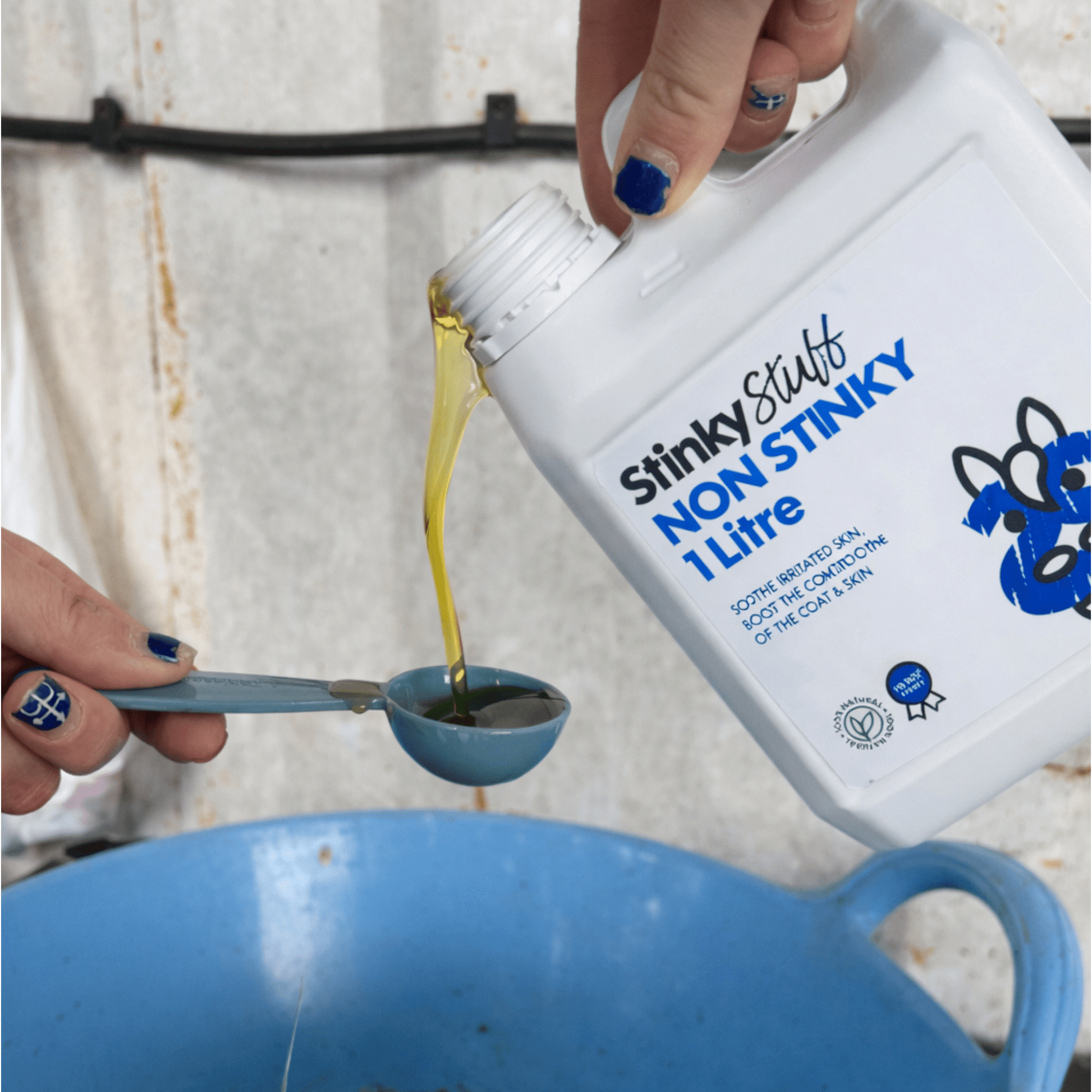 Non Stinky Horse Feed Supplement | Natural Relief for Itchy, Irritated Horses - Stinky Stuff